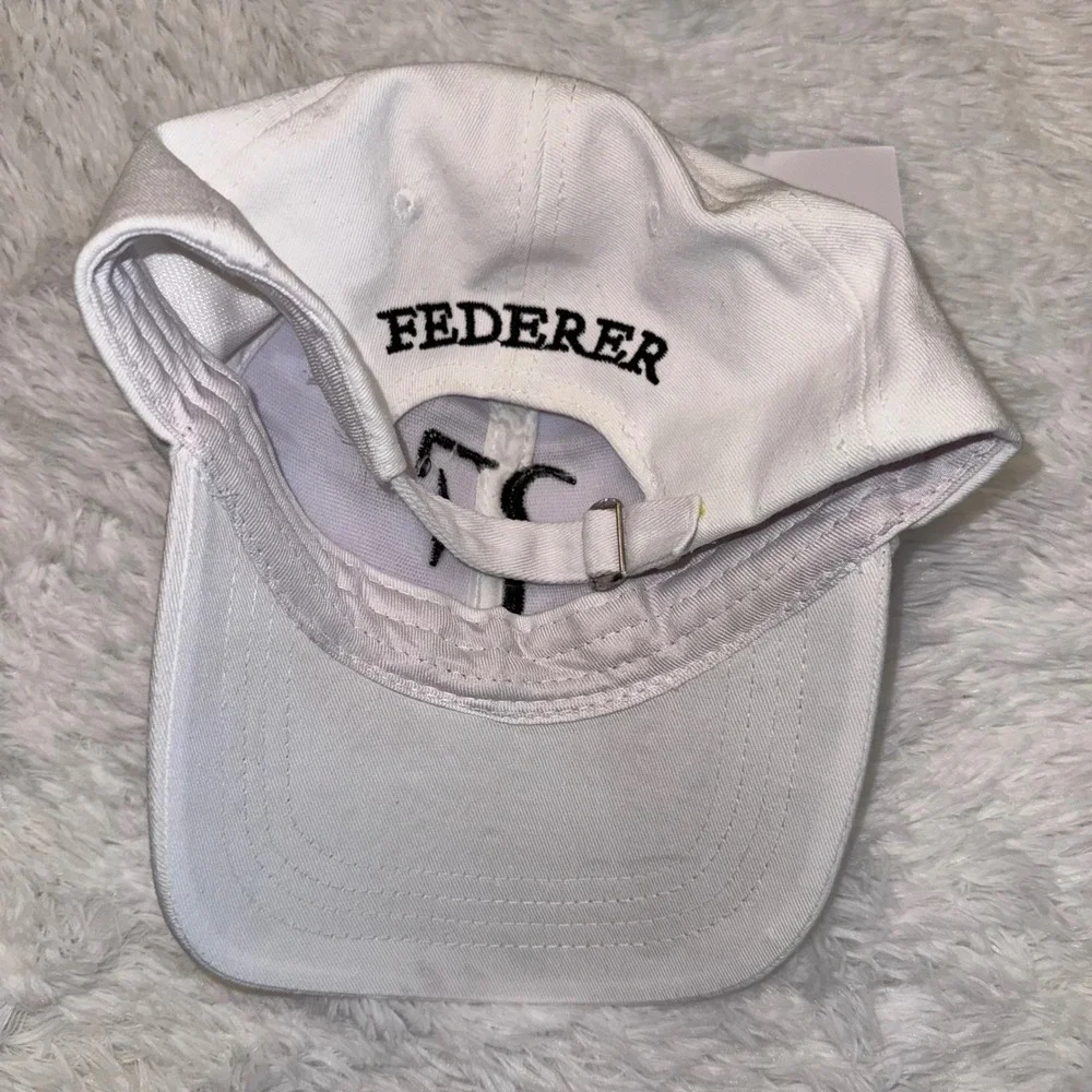 Roger Federer RF Logo Hat Mens OSFM White Good Embroidered Tennis Baseball Cap